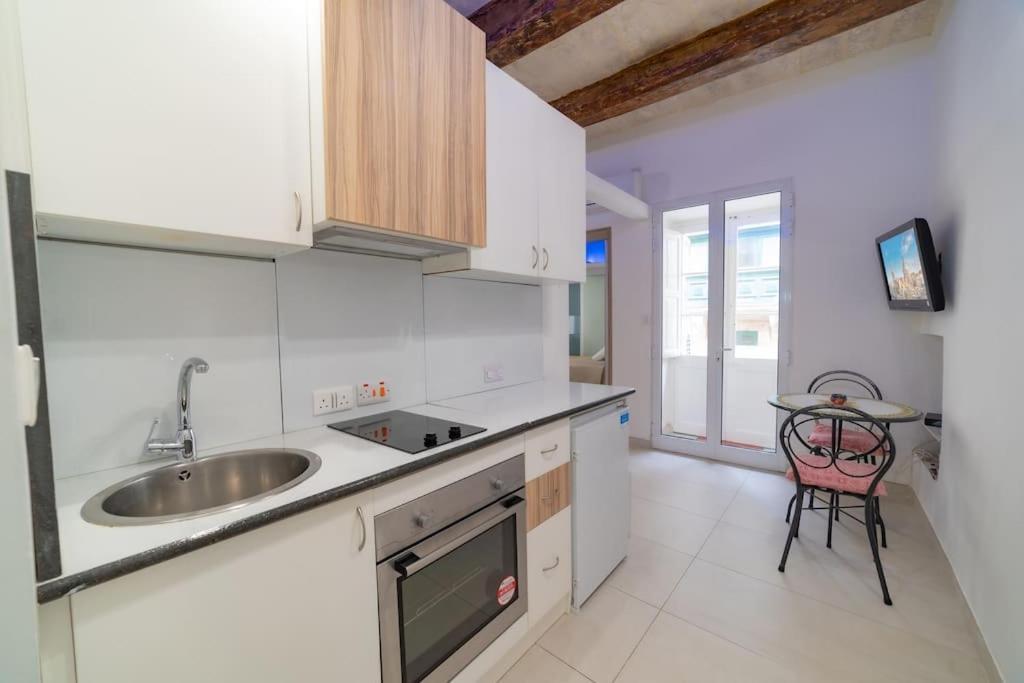 Jbo- Joette'S Bliss Oasis Apartment วัลเลตตา ภายนอก รูปภาพ